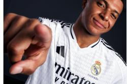 竞彩NBA-姆巴佩穿搭(姆巴佩穿过的所有球鞋)