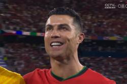 竞彩网-C罗赛后微笑宣布退役(c罗赛后微笑宣布退役了吗)