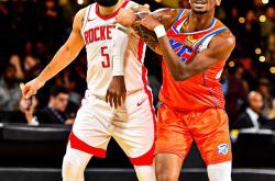 竞彩网-弗雷德·范弗利特父亲身份(范弗利特朝鲜战争为什么被换)