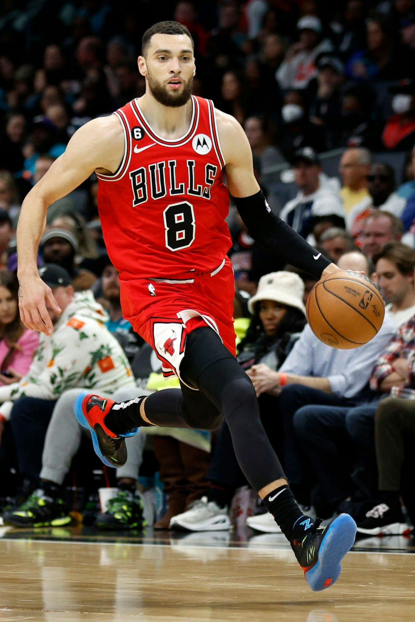 扎克·拉文欧洲步上篮(篮球三步上篮规则)