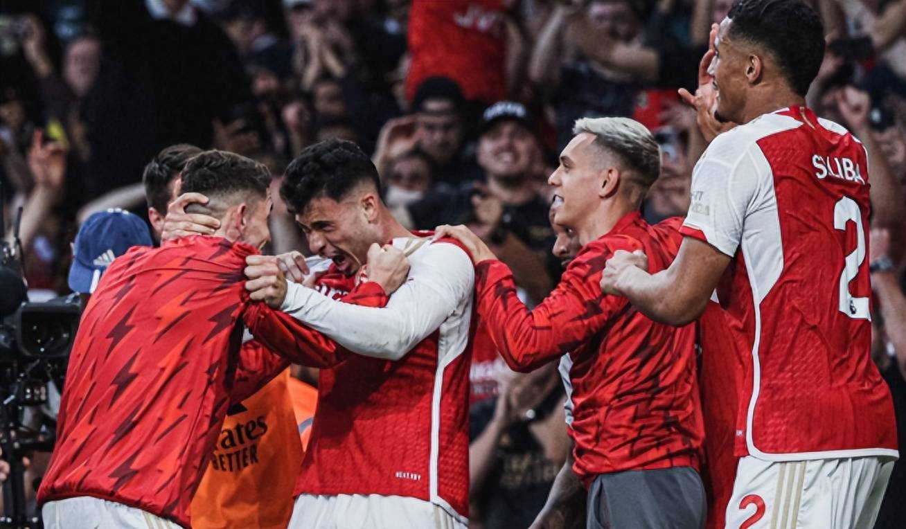 布莱顿弗格森租借罗马(布莱顿对埃弗顿聚胜顽球汇)